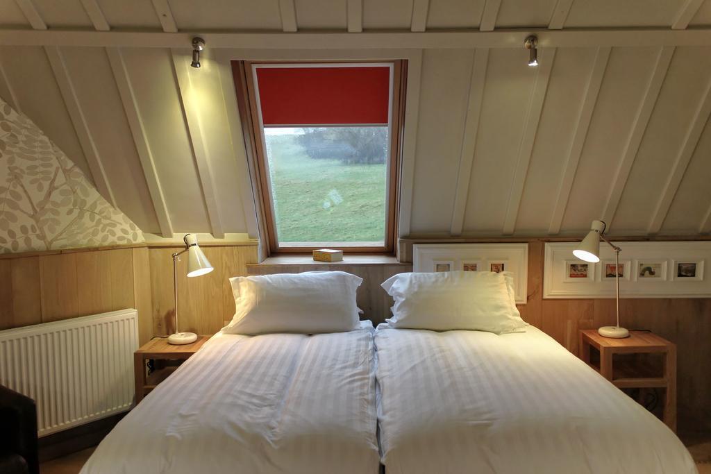 Lumley Fee Bunkhouse Kendal Room photo