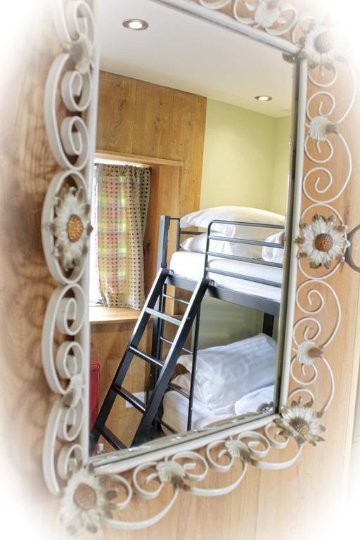 Lumley Fee Bunkhouse Kendal Exterior photo